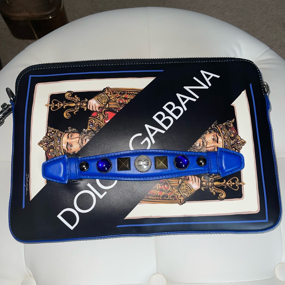 Iconic Dolce & Gabbana king/queen of HEARTS print Clutch/case! COLLECTION ITEM